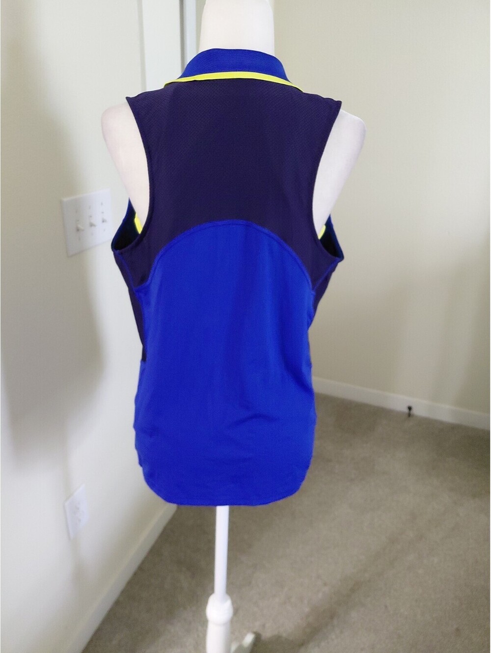 RLX Ralph Lauren Golf Top Sz L Womens Blue Performance Lightweight EUC #749 - Picture 6 of 10